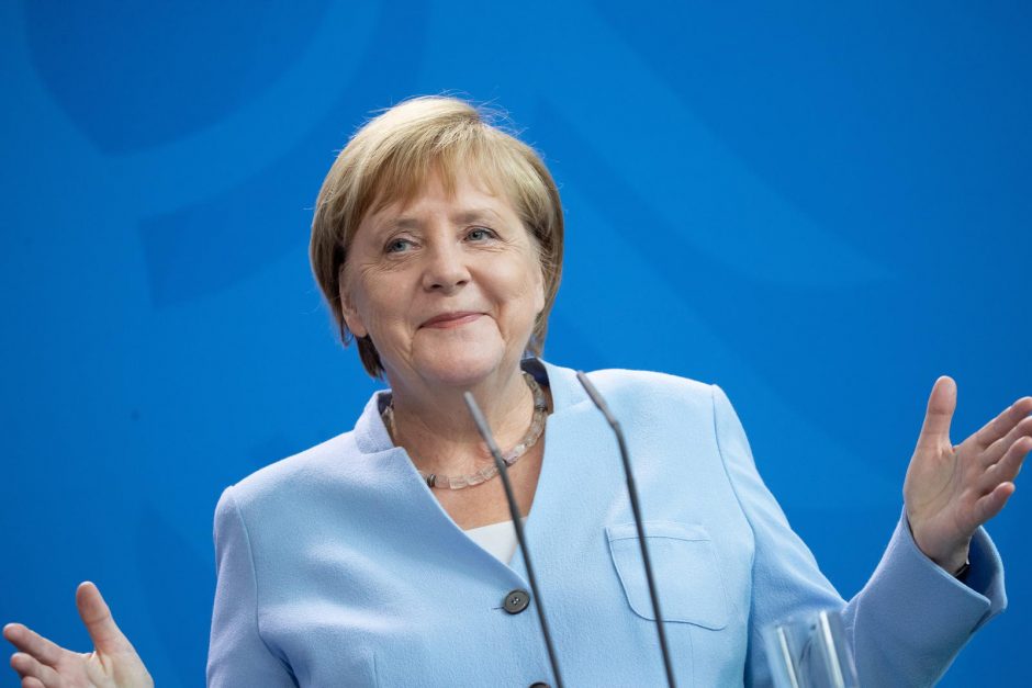 A. Merkel: Vokietija turi pati gamintis medicinines apsaugos priemones