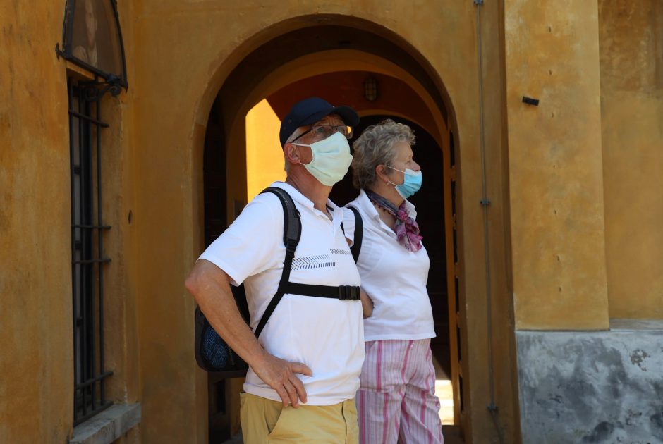 Italijoje per parą koronaviruso aukomis tapo 156 žmonės