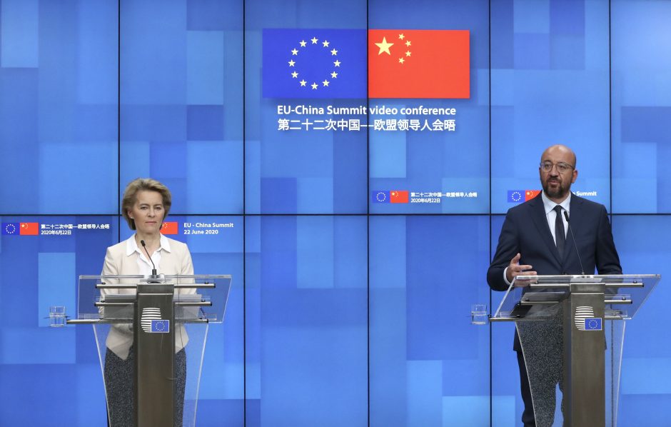 ES ragina Kiniją persvarstyti Honkongo saugumo įstatymą