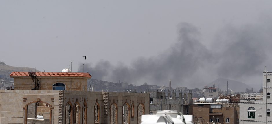 Saudo Arabijos vadovaujama koalicija pradėjo operaciją prieš Jemeno sukilėlius