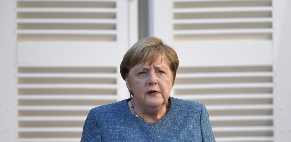 A. Merkel: galimas Rusijos vaidmuo nutupdant lėktuvą dar nėra aiškus