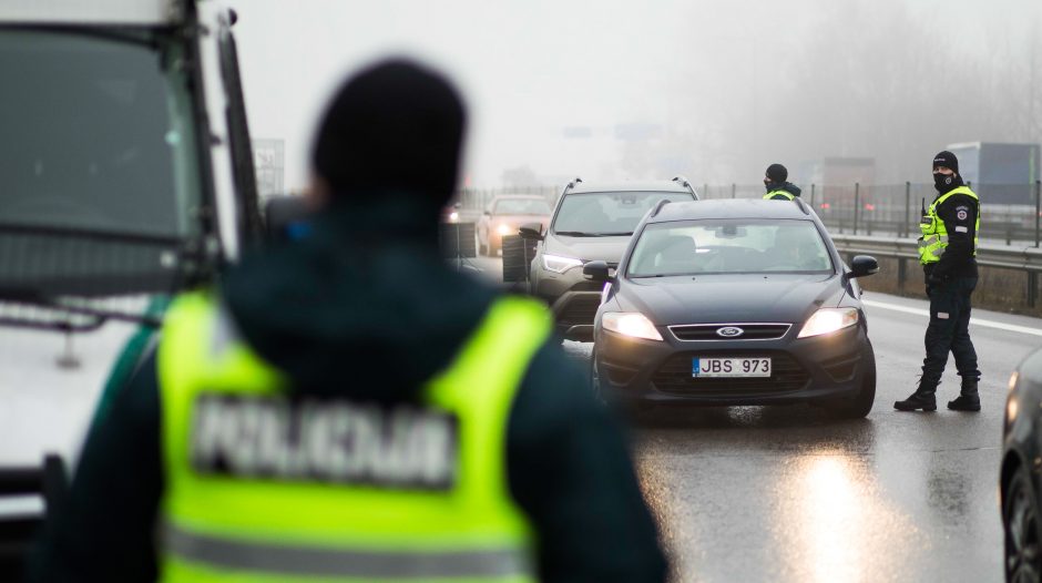 Klaipėdos apskrities patikros postuose praėjusią parą patikrinta per 5 tūkst. automobilių