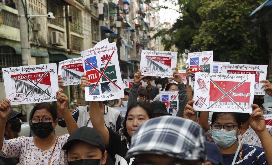 Mianmare nuo vasario pradžios jau žuvo beveik 600 žmonių