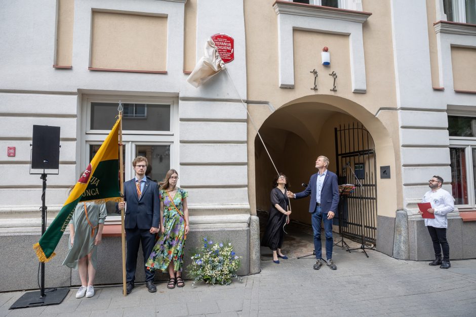 Vilniuje pagerbta visuomenės veikėja ir pasaulio tautų teisuolė S. Ladigienė
