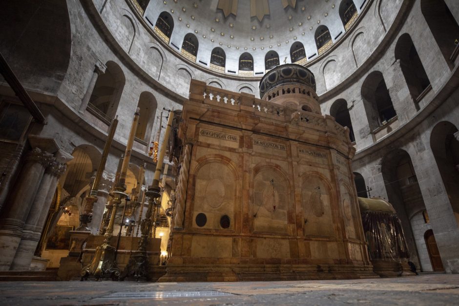 Izraelis: dėl koronaviruso uždaryta Viešpaties Kapo bazilika Jeruzalėje