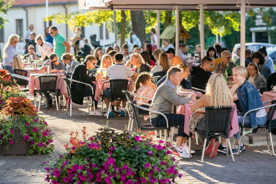 Vilniuje kitąmet keisis rinkliava už leidimus prekiauti lauko kavinėse