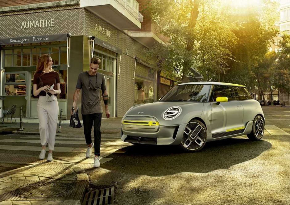 Frankfurto automobilių parodoje pamatysime, kaip atrodys ateities „Mini“