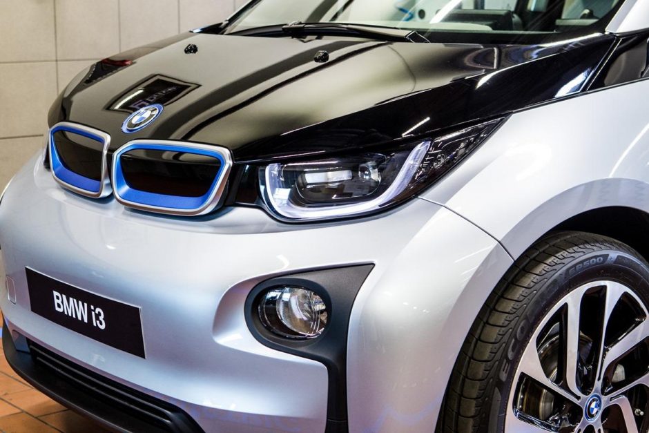 Atidarytas pirmasis Lietuvoje BMW „i“ serijos elektromobilių servisas