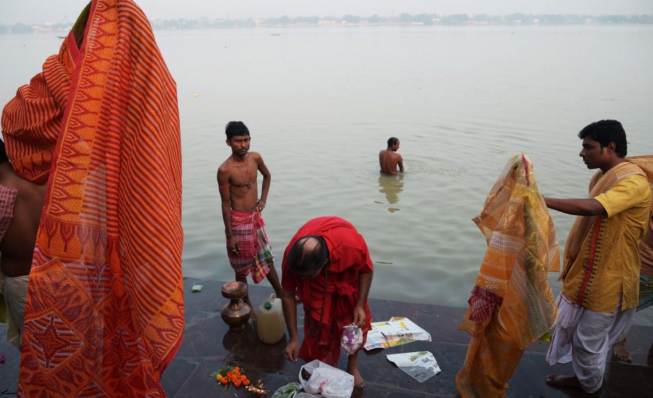 Indija per populiarų hinduistų festivalį švenčia gėrio pergalę prieš blogį