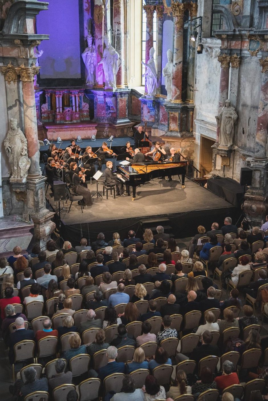M. Rostropovičiaus atminimo koncerte – grojančių vaikų parama sergantiems