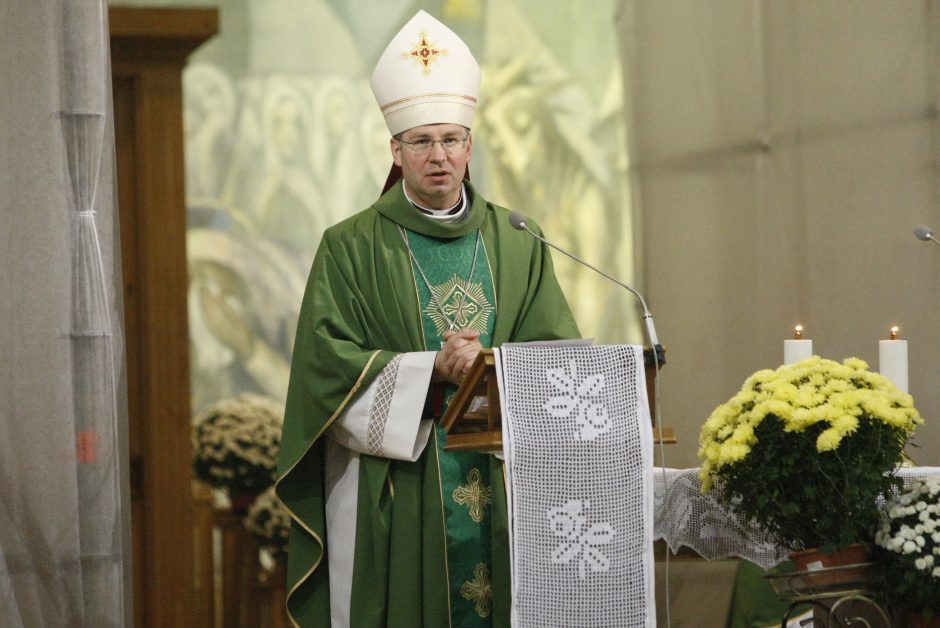 Bažnyčioje Šv. Mišias aukojo naujasis Telšių vyskupas