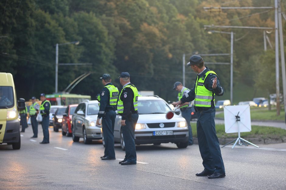Kelių policininkai nubaudė 45 nedrausmingai vairavusius vilniečius