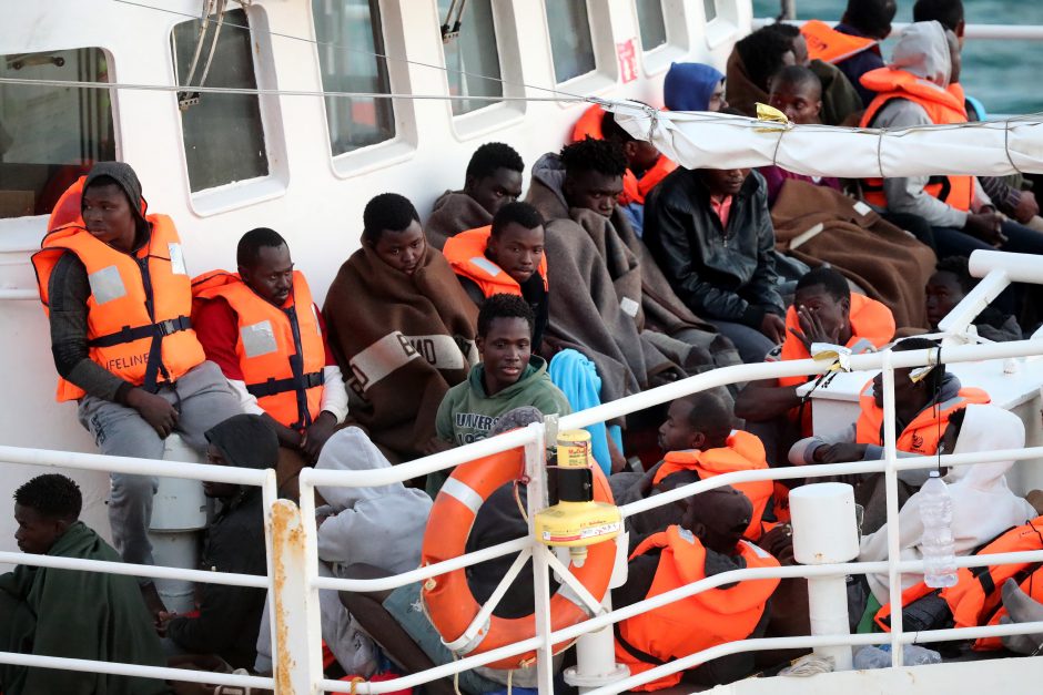 Migrantų gelbėjimo laivas „Lifeline“ įplaukė į Maltos uostą