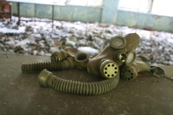 D. Liekis. Černobylio dienoraščiai - kaip radiacija sklaidoma kyšiais