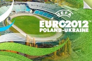 „Euro 2012” burtus trauks futbolo legendos