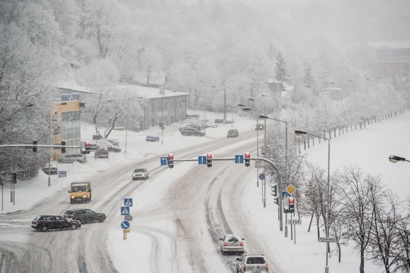 Sąskaita už Kauno gatvių priežiūrą žiemą – rekordinė 