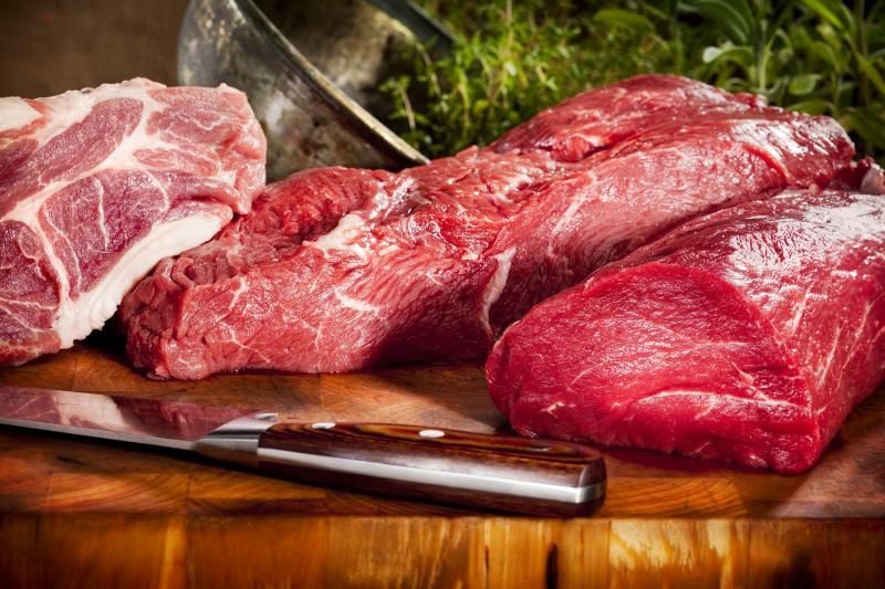 Tyrimas: JAV mėsoje knibždėte knibžda supervabalų