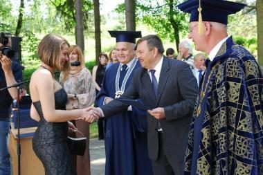 VGTU absolventams diplomus įteikė Vilniaus meras