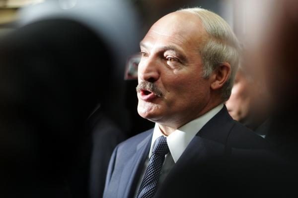 Kaip A. Lukašenka pasikeisti gimimo datos lietuvis negalėtų