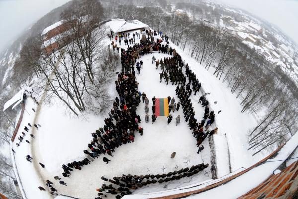 Gedimino kalno Pilies bokšte vyko Lietuvos vėliavos dienos paminėjimas