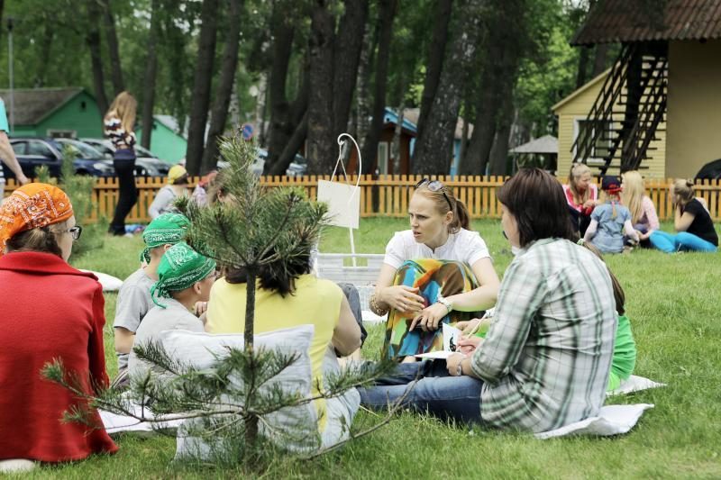 Silpnaregiai vaikai pažino kvapų pasaulį