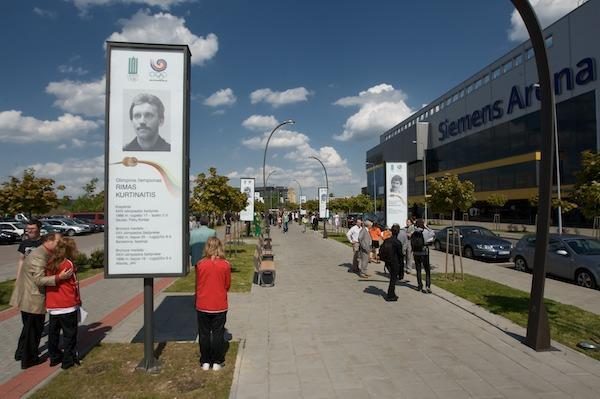Vilniuje jau driekiasi Olimpiečių šlovės alėja