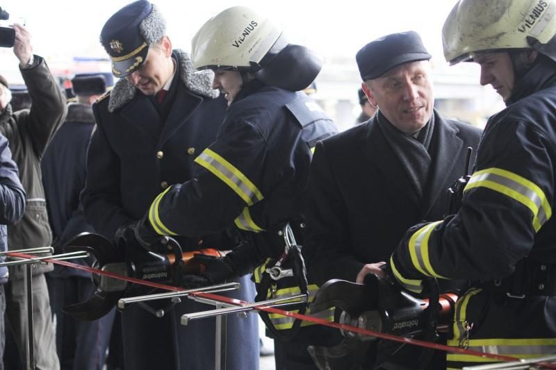 Sostinės ugniagesiai švenčia įkurtuves  