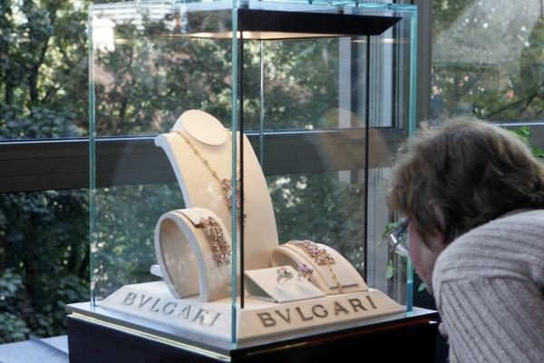 Pirmą kartą Lietuvoje - 50 mln. litų vertės BVLGARI kolekcija