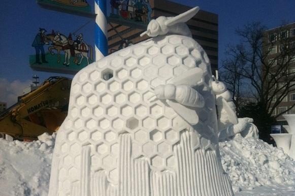 Sniego skulptūrų meistrai vėl kelia sparnus į Japoniją
