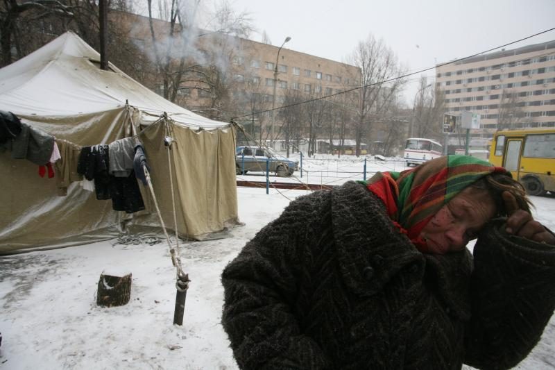 Ukrainoje mirtinai sušalo jau daugiau kaip šimtas žmonių