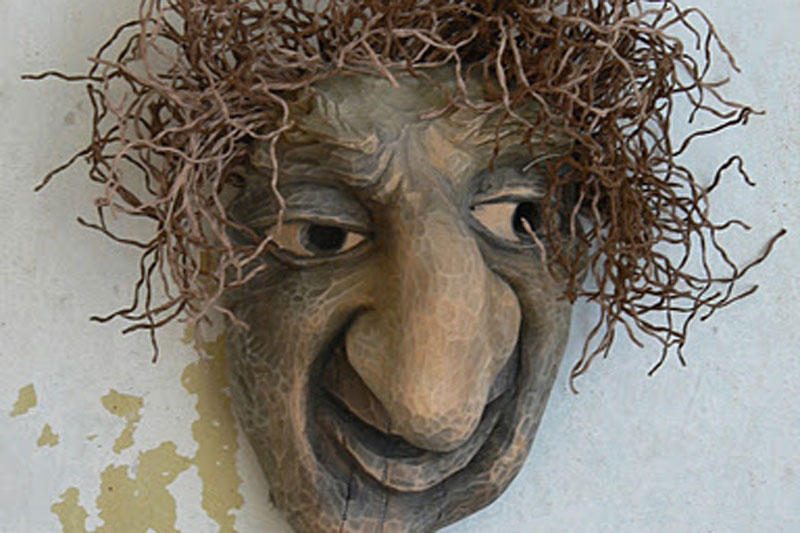 „Aušros Vartų meno galerijoje“ - paroda „Užgavėnių kaukės“