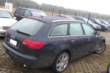 Baltarusiai Lietuvoje nusipirko vogtus automobilius