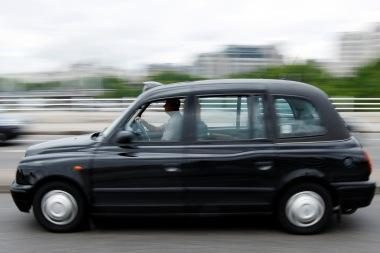 Juodiesiems Londono taksi - juodos dienos