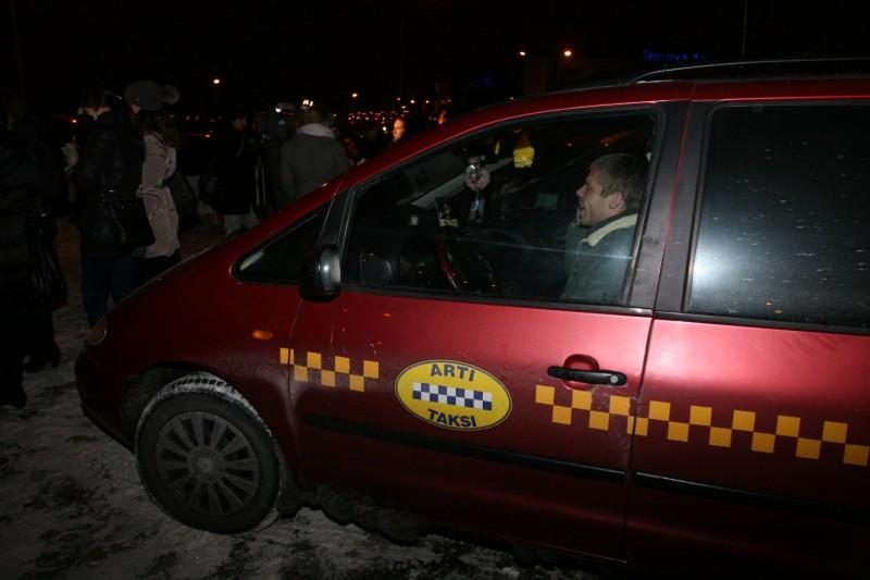 Policija baus protesto akcijoje dalyvavusius taksistus