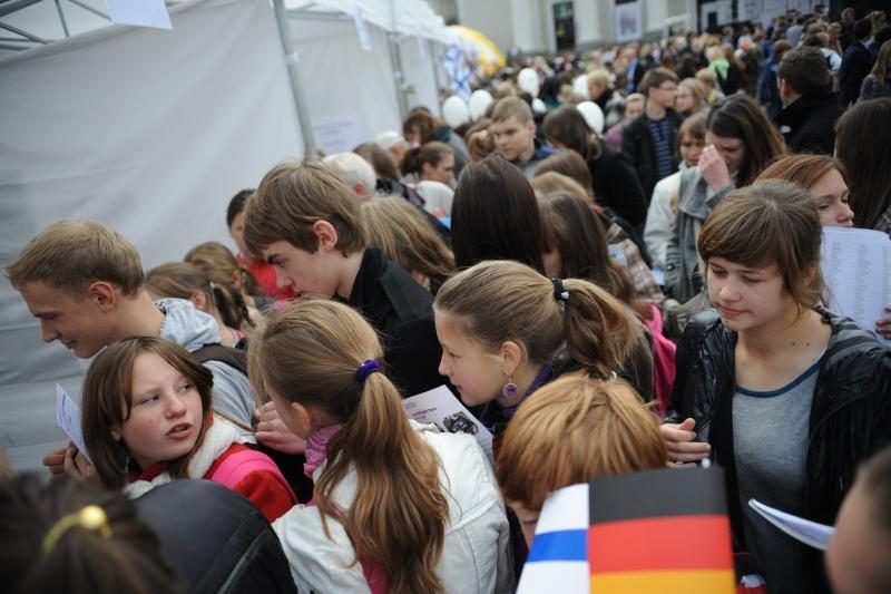 90 proc. Lietuvos gyventojų susikalba bent viena užsienio kalba