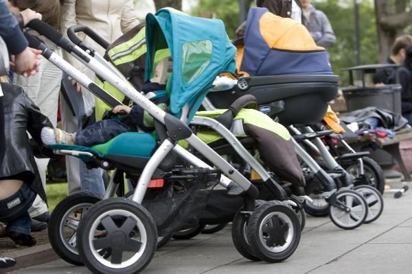 Protestuojantys tėvai: iš mažiausio atimti lengviausia