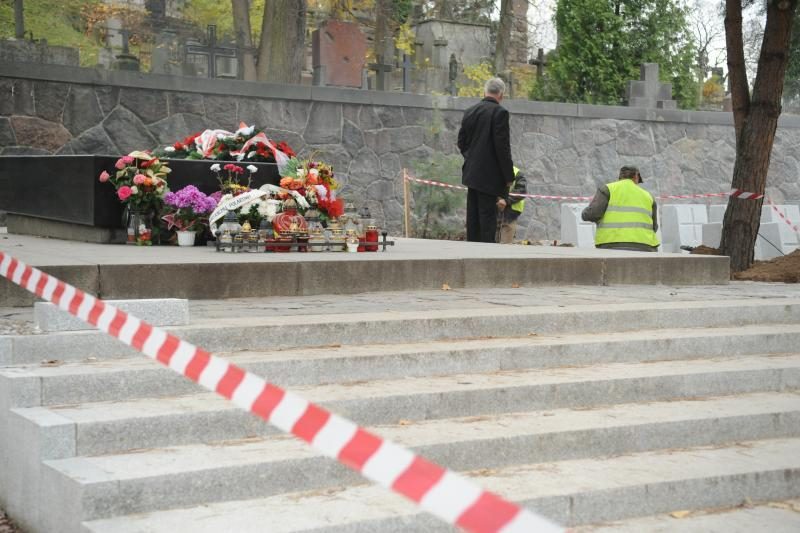 J. Piłsudskio kapo iki Vėlinių nesutvarkys