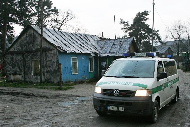 Vilniaus čigonų tabore policija atliko kratą (atnaujinta)