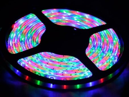 Skelbimas - Spalvota 5m. Rgb Led juosta!