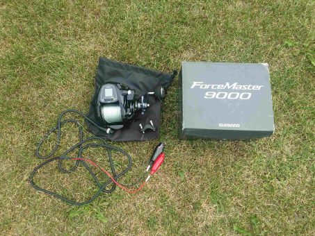 Skelbimas - Elektrinė jūrinė ritė "Shimano ForceMaster 9000"