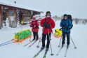 Startas: šeimos komanda pasiruošusi įveikti slidėmis 10–20 km. 