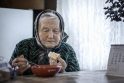 Dalijasi: „Sriuba – didžiausia pagalba“, – maltiečių parūpinamu karštu maistu džiaugiasi močiutė Verutė, viena gyvenanti 90-metė iš Utenos.