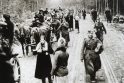 Pasitraukimas: artėjant frontui, Rytų Prūsijos gyventojams buvo įsakyta evakuotis kartu su vermachto kariuomene.