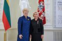 Dalia Grybauskaitė (kairėje) ir Olga Žalienė (dešinėje) 