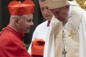 Arkivyskupui emeritui S. Tamkevičiui suteiktas kardinolo titulas.