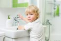 Priežastis: vaikai iki trejų metų dažniausiai serga žarnyno virusais dėl higienos įgūdžių stokos.