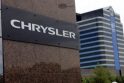„Chrysler“ dėl oro pagalvių jutiklių defekto JAV atšaukia 312 tūkst. minivenų