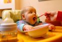 Vaiko teisių kontrolierė sukritikavo vegetariškai vaikus maitinančius tėvus