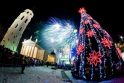 Kalėdos sostinėje: eglės įžiebimą išgelbėjo fejerverkai