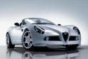 „Top Gear“ gražiausiu pripažino „Alfa Romeo 8C Spider“